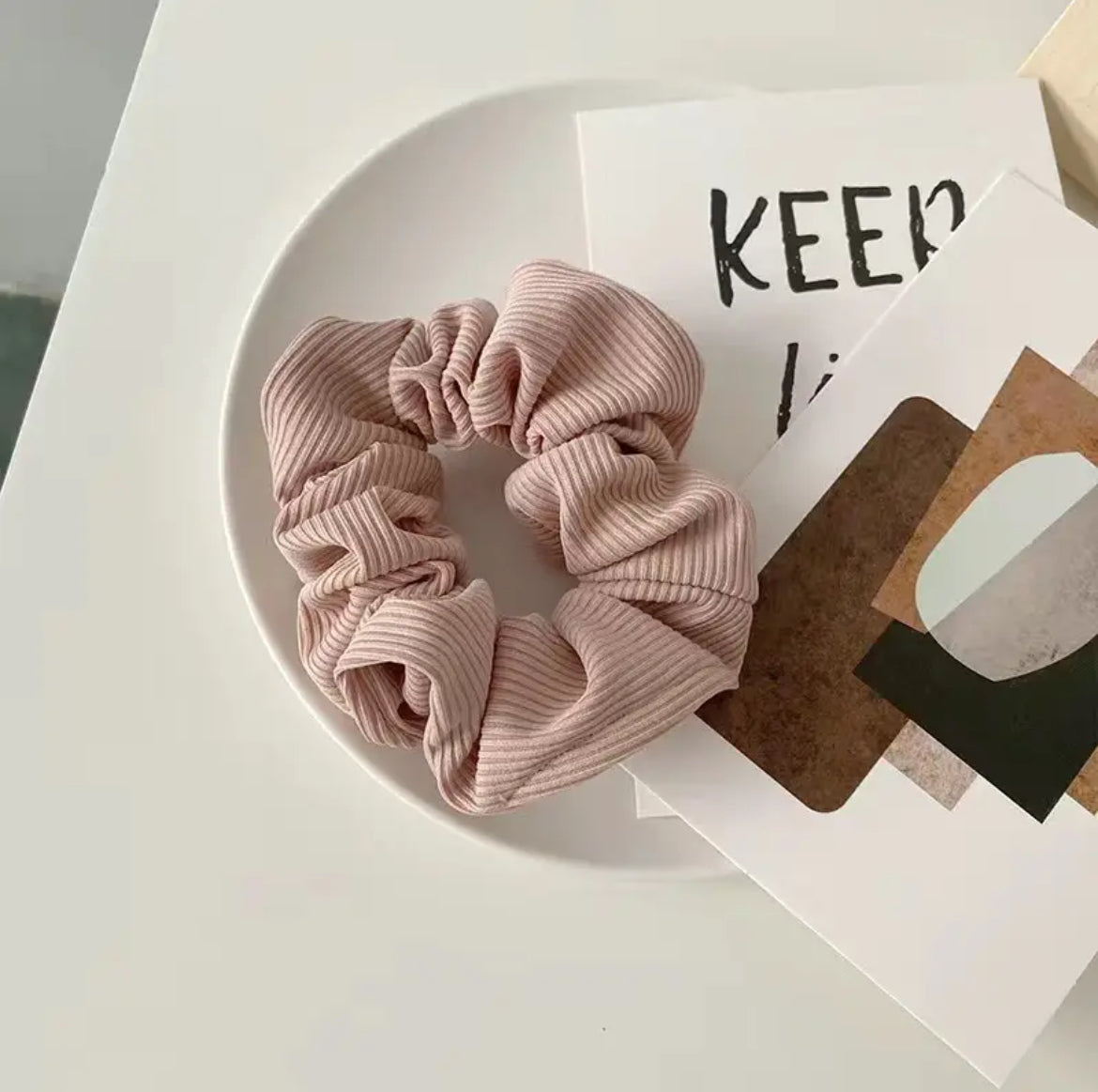 1Pcs Élastiques À Cheveux Tricotés Scrunchies Automne Et Hiver Élastiques À Cheveux Doux Tricotés Porte-Scrunchie À Cheveux Quotidien