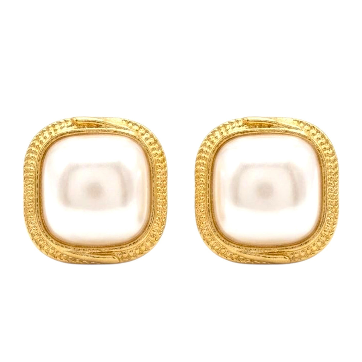 Boucles D’oreilles Dorées Carrées Élégantes